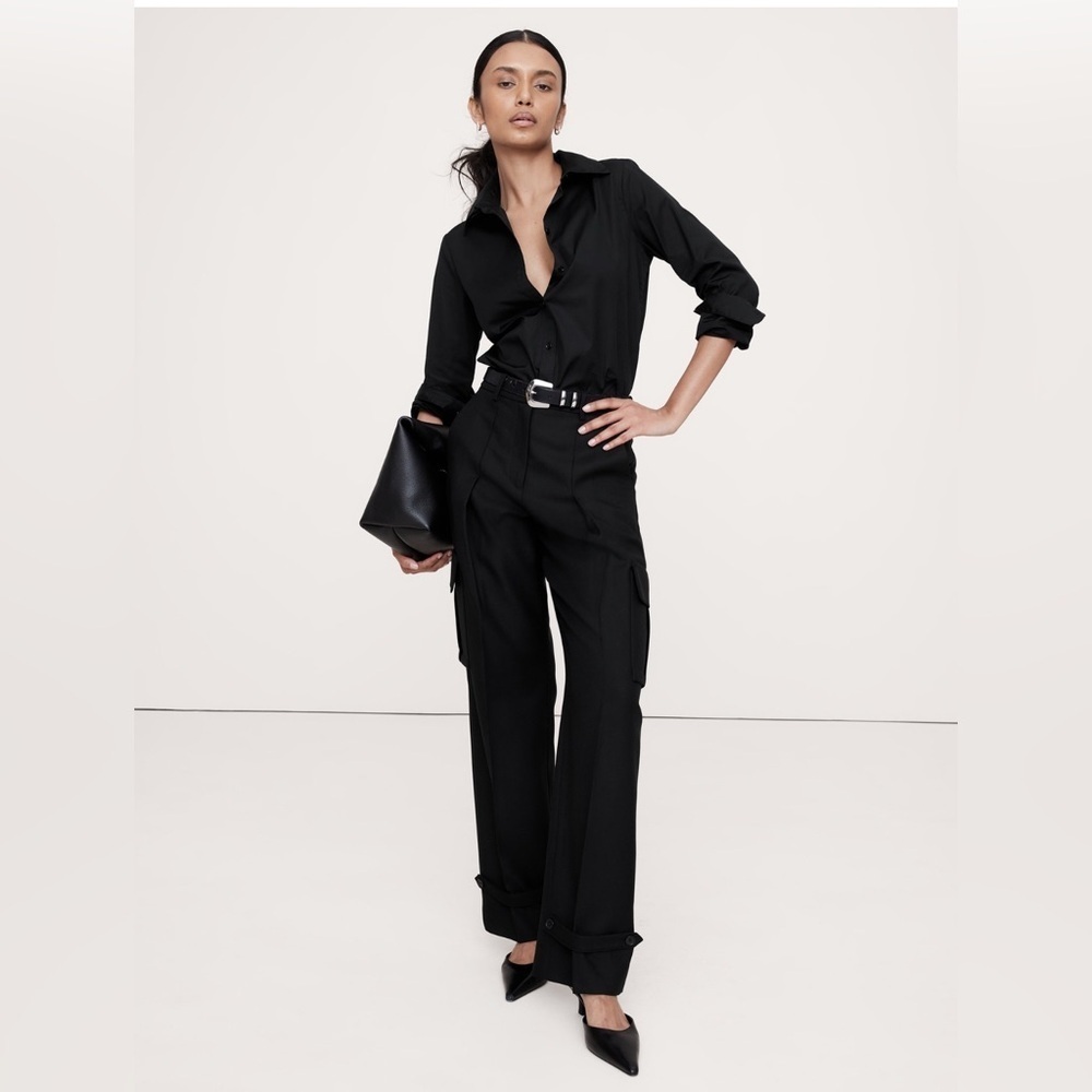 NWT Banana Republic Women’s The Perfect Black Shirt Size XS Petite.